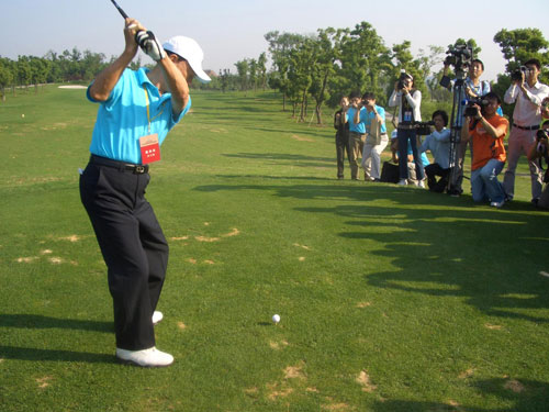 ���n�W���j�N�C�I�}��