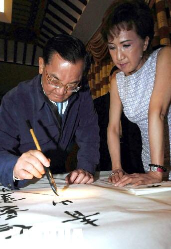 4��23���ֳ�s�I�H���_�D�Y��ؤ�ޤ�ää���n���h�uֳ�s�áo�I�q�b��Ͳ��