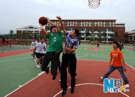 �������:�{�U�Y���a�v�\��(��)