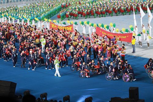 ���r�����گ��z�{�[�ͪ�G��