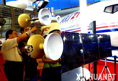 10��13�����������z�I�L�D�w�ø����˳y�����B�|�a���g��y��