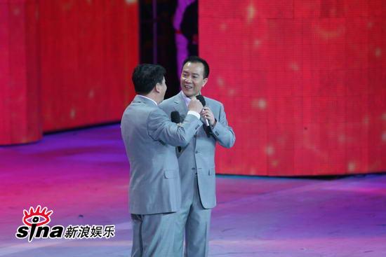 �ʤ���n������[�ѹG--�זP�d�Ӵ�K��¨�L