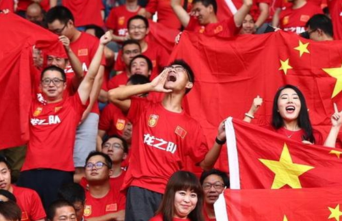 國足悲情出局卻贏回尊重 世界杯的夢我們依舊在路上