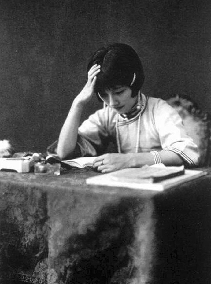 圖說民國十大奇女子