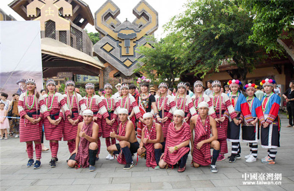 臺灣採訪團成員集體合影。（中國臺灣網 李岳 攝）