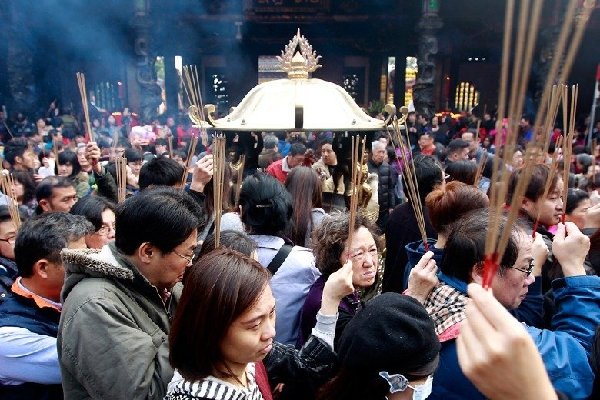 誰說除夕“圍爐”就是吃火鍋？——尋找臺灣年味