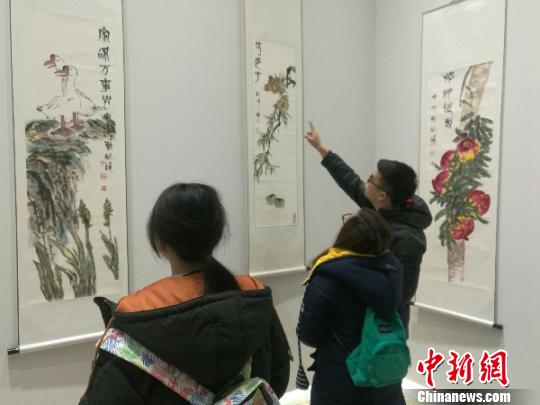 齊白石傳人張劍峰個人作品世界巡回展在四川綿陽亮相