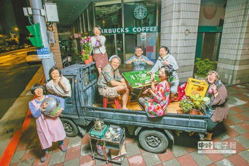 《給摩莎》:5組獨角戲呈現對臺灣的情感觀察