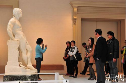 為保證管理質量，採取預約制度。