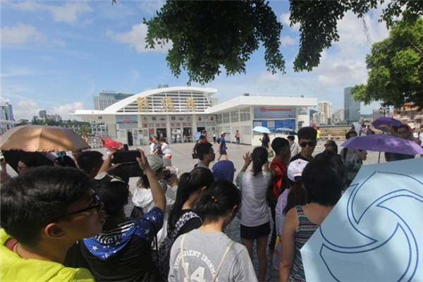 7月8日，廈門銀行組織臺灣實習生利用周末時間到廈門周邊參觀訪問