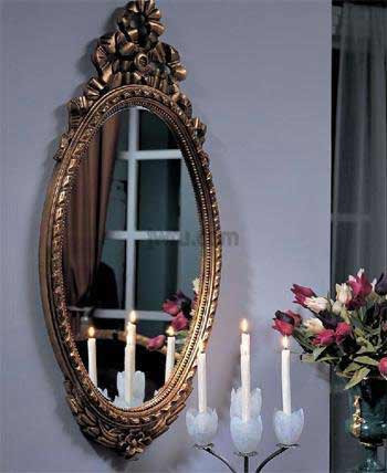 家里的鏡子太多