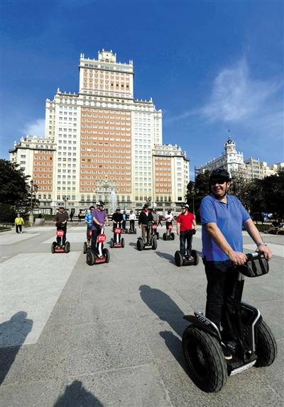 西班牙部長來京“推銷”房產 購房可換居留權