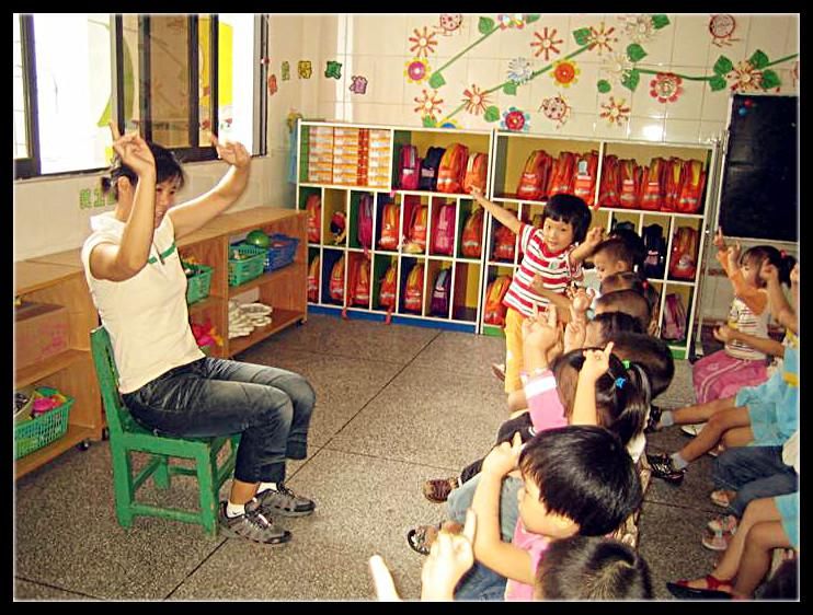 日前，有老師對記者說，“鹼性食物健腦說”有一定道理，但不必過度追求。