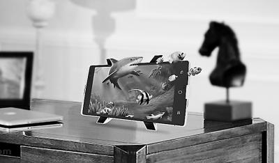 全球首款“全息手機”發布 何不演示手機效果？