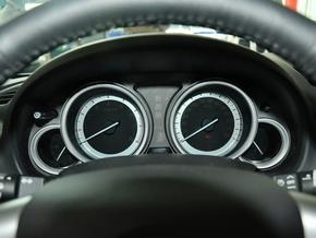 一汽馬自達 2.0 自動 方向盤後方儀表盤