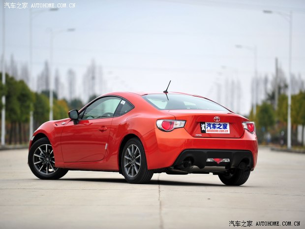 豐田(進口) 豐田86 2013款 2.0L 自動豪華型 豐田(進口) 豐田86 2013款 2.0L 自動豪華型