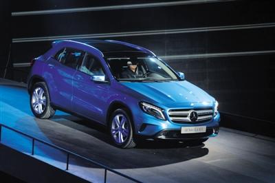 奔馳GLA在國內上市 推出兩款車型