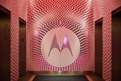 探訪摩托羅拉總部實驗室 揭開手機背後的秘密 探訪摩托羅拉總部實驗室 揭開手機背後的秘密