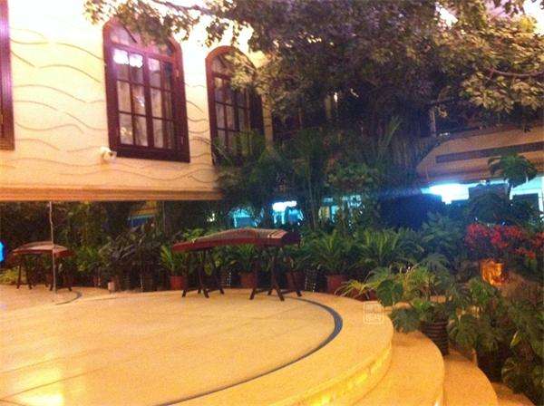 張必清家內部照曝光堪稱迷宮 餐廳、KTV、治療室一應俱全 張必清家內部照曝光堪稱迷宮 餐廳、KTV、治療室一應俱全