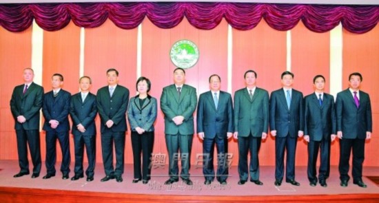 澳門公布高官“身家”崔世安有3套房一套在內地