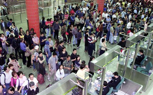 香港反對派建議徵“旅客入境稅”未獲輿論支持