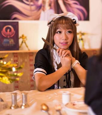 聖鬥士主題餐廳亮相北京 女仆雅典娜為您服務（圖）