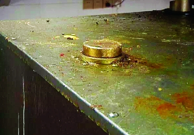 韓寒餐廳被關停:管理部門上傳視頻 餐桌能看到老鼠屎 韓寒餐廳被關停:管理部門上傳視頻 餐桌能看到老鼠屎