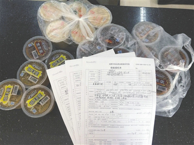 記者購買了3家公司生產的4種早餐粥共計20杯，委托成都市食品藥品檢驗研究院進行檢測。