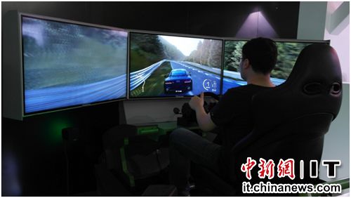 微軟Xbox One國行版亮相海信電視專櫃 聯手主攻遊戲市場 微軟Xbox One國行版亮相海信電視專櫃 聯手主攻遊戲市場