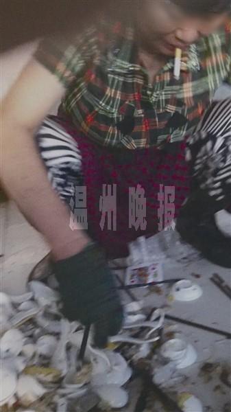 暗訪揭消毒餐具十大黑幕：污跡隨手抹全程消毒只要兩秒