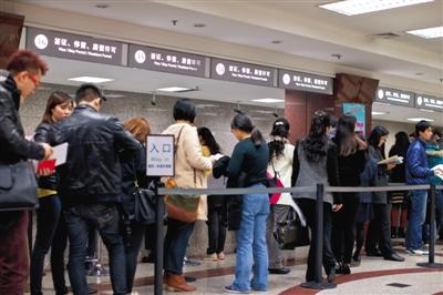 公安部:正推行派出所設出入境受理點