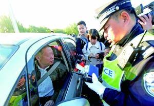 北京單雙號限行首日 違反單雙號外埠車居多
