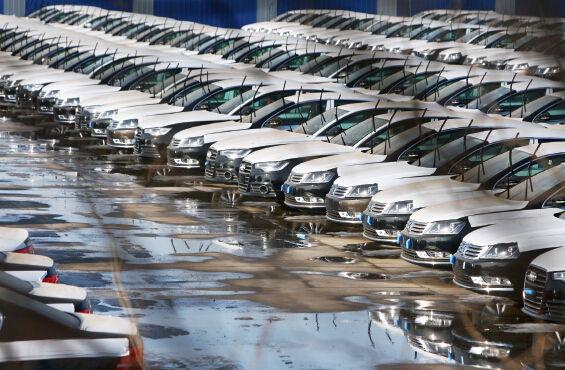 p25 奧迪等合資品牌的熱銷,讓一汽多名高管成為經銷商重點公關的對象。