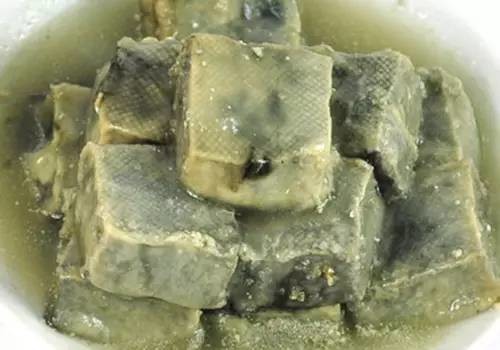 祖孫三人吃自制臭豆腐中毒！在重症監護室救治一個多月，老人寫下……