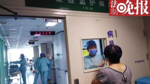 祖孫三人吃自制臭豆腐中毒！在重症監護室救治一個多月，老人寫下……