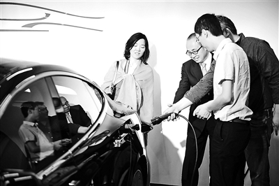 望京SOHO啟用9個特斯拉充電樁 或為營銷噱頭