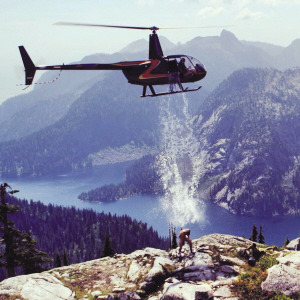 冰桶挑戰席卷全球愛心接力 世界名流皆上陣(圖) 冰桶挑戰席卷全球愛心接力 世界名流皆上陣(圖)