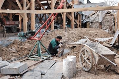 北京四合院私挖地下室成風 抬高身價增值上千萬 北京四合院私挖地下室成風 抬高身價增值上千萬