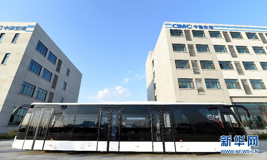 （服務專線）（1）“雙頭擺渡車”投入規模化生產