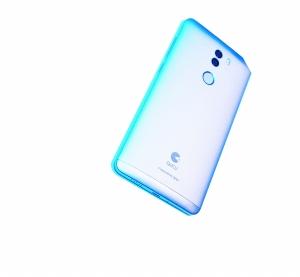 蘋果手機能否抵禦國產“群狼”只兩成人會買新iPhone