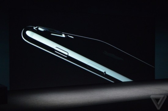 防水防塵+新顏色 蘋果iPhone7正式發布