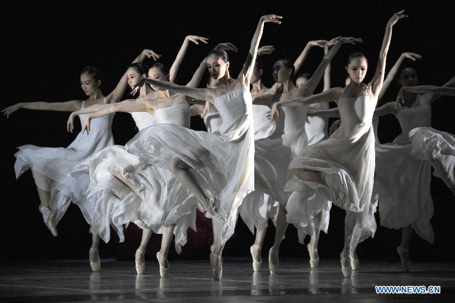 Ballet performers dance during the media preview of the Peony Pavilion at the Lincoln Center in New York, the United States, July 8, 2015.