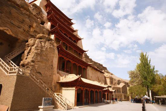 Dragon Boat Festival sees spike in ticket prices to tourist hot spots