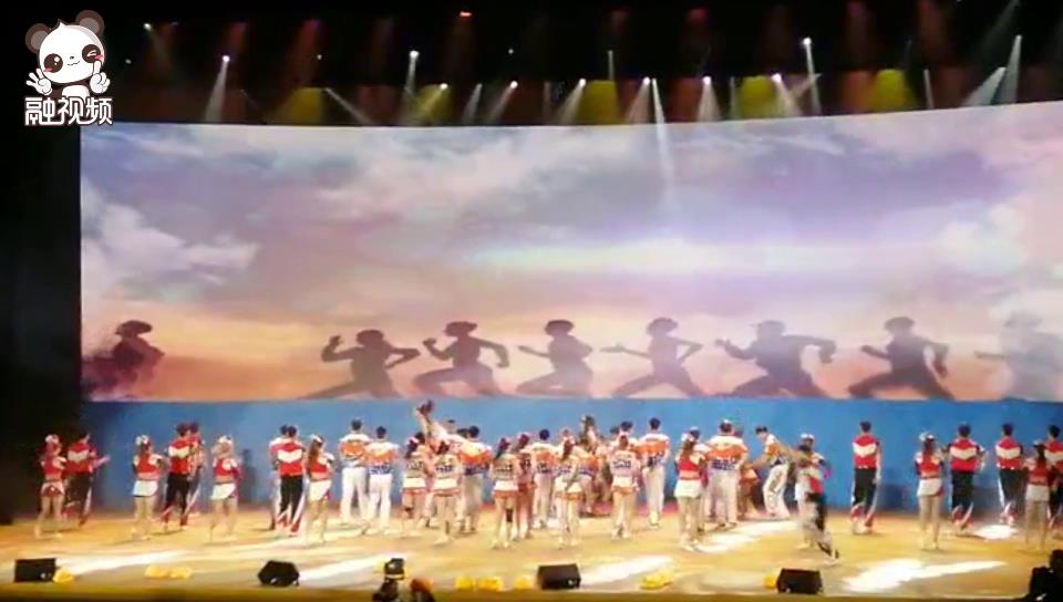 兩岸青年共舞海峽論壇舞臺 我們都是追夢人！圖片