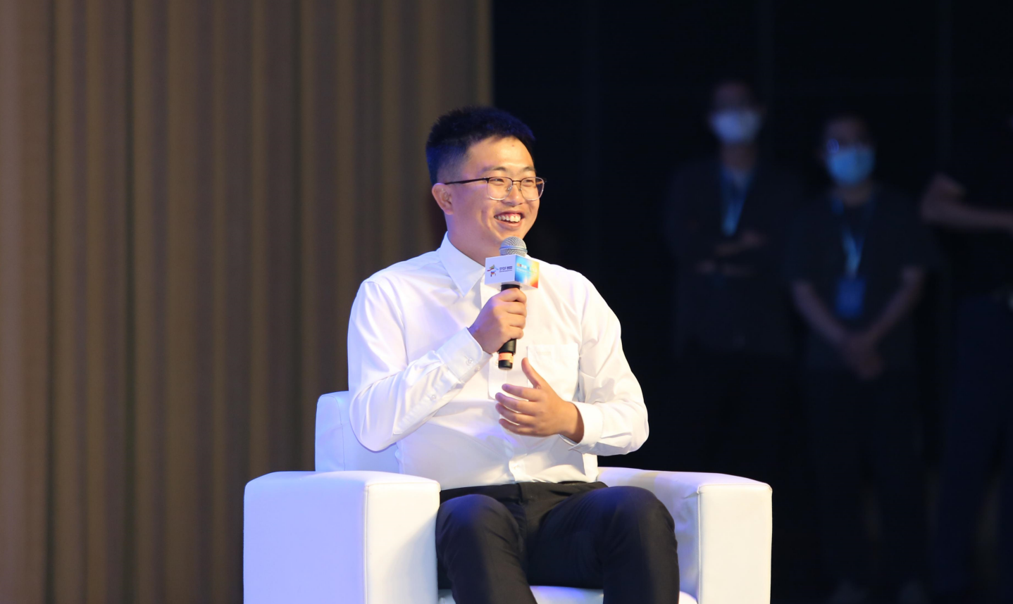 90後村幹部王雲峰投身鄉村振興，直播宣傳家鄉美好的風土人情圖片