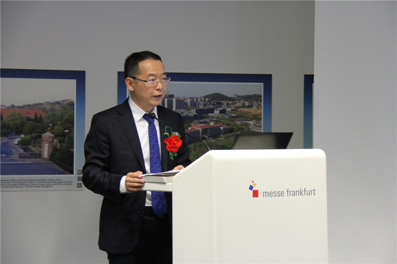 ��դ���٭i������p���琶�E�S�����h�R��䱂