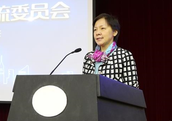 新當選的副主任委員、中國互聯網協會副秘書長楊一心講話並主持大會.jpg