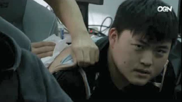 �����j�Ԥ@Ĳ�Y�o�IUzi�ƨ����g�p������_�URNG�A�{��������H