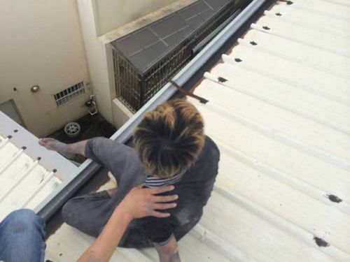 �~�ҳc�r�Q�Oĵ��r�d6�W�k�ͪ����Y�L