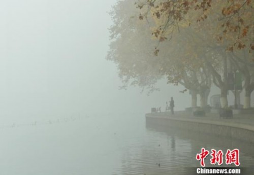 �����s�C�{